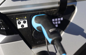 ep archivo   los puntos de recarga de coches electricos en espana superan las 47500 unidades en el