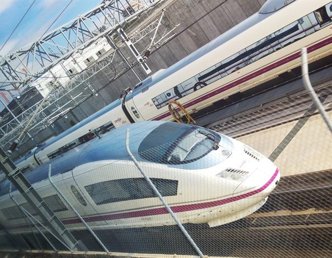 EUROPA PRESS ep ave tren vias transporte alta velocidad viajar estacion
