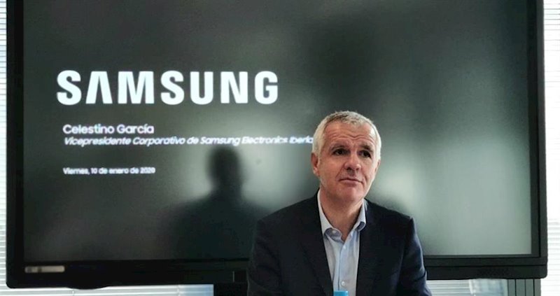 ep celestino garcia vicepresidente corporativo de samsung iberia en la presentacion en espana de los ep celestino garcia vicepresidente corporativo de samsung iberia en la presentacion en espana de los