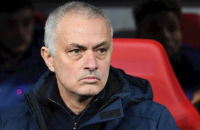 ep el entrenador del tottenham jose mourinho