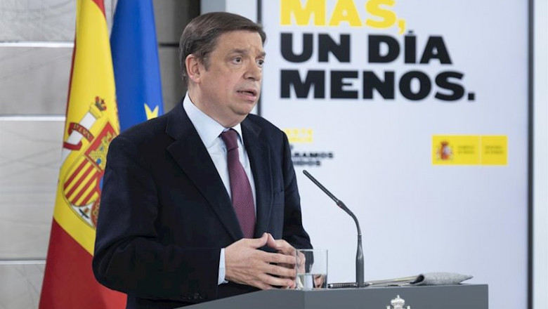 El ministro de Agricultura, Pesca y Alimentación, Luis Planas, durante una rueda de prensa tras el Consejo de Ministros, en el Palacio de la Moncloa, en Madrid (España) a 7 de abril de 2020. | Moncloa ep el ministro de agricultura pesca y alimentacion luis planas durante una rueda de prensa tras el