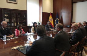 ep la ministra de defensa en funciones margarita robles recibe a una delegacion de la congregacion