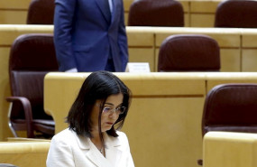 ep la ministra de politica territorial carolina darias en el senado tras ella el presidente de la