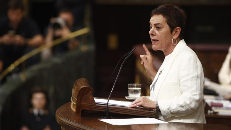 La portavoz de EH Bildu en el Congreso, Mertxe Aizpurua, interviene durante la segunda sesión del debate de investidura del candidato socialista a la Presidencia del Gobierno. | Eduardo Parra - Europa Press ep la portavozeh bilducongreso mertxe aizpurua interviene durantesegunda sesiondebateinvestiduracandidato socialistala presidenciagobierno