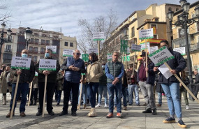 ep protesta de ganaderos de toledo por el bajo precio de la leche de vacuno