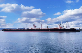 ep repsol recibe la llegada a espana del primer petrolero de venezuela como pago por el gas que