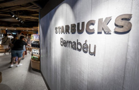 ep starbucks del estadio santiago bernabeu