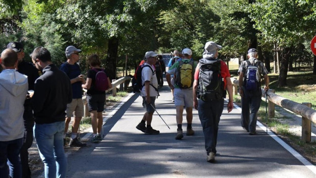 ep voluntarios de rastreo peinan la sierra madrilena de las inmediaciones de cercedilla en busca de