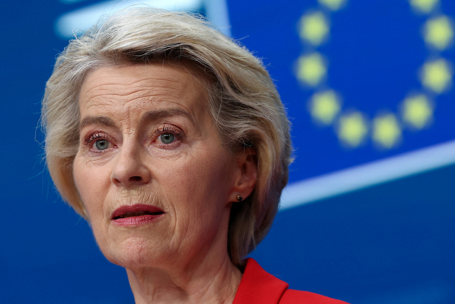 la presidente de la commission europeenne ursula von der leyen lors du sommet des dirigeants de l union europeenne a bruxelles 