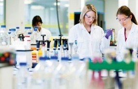 astrazeneca12 astrazeneca12