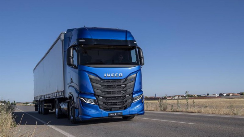 ep archivo camion de iveco ep archivo camion de iveco