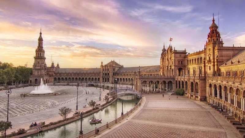Sacyr invierte 14 millones de euros en la renovación completa de Las Setas de Sevilla