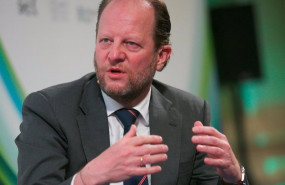 ep el consejero delegado de six group y presidente de bme jos dijsselhof en el foro virtual
