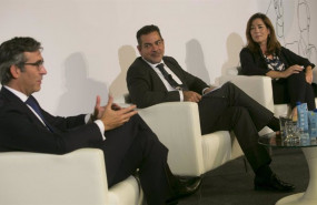 ep el director de sostenibilidad de caixabank eugenio solla y la directora general adjunta de banco