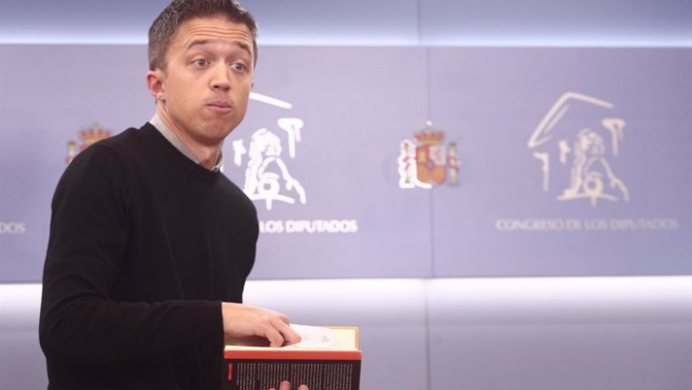 ep el lider de mas pais inigo errejon tras intervenir en una rueda de prensa en el congreso ep el lider de mas pais inigo errejon tras intervenir en una rueda de prensa en el congreso
