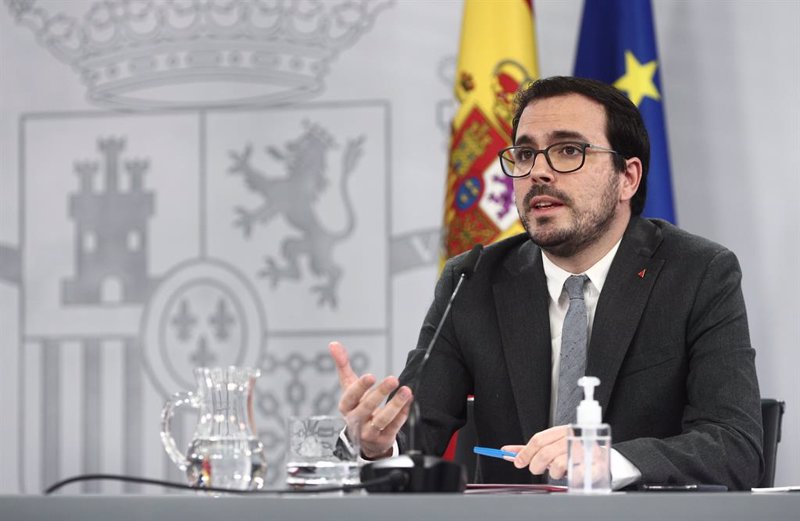 Alberto Garzón cancela su agenda para someterse a una operación sin gravedad