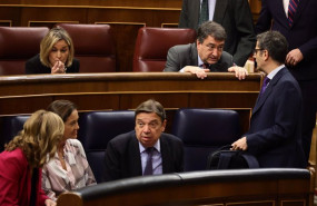 ep el portavoz del pnv en el congreso de los diputados aitor esteban c y el ministro de presidencia ep el portavoz del pnv en el congreso de los diputados aitor esteban c y el ministro de presidencia