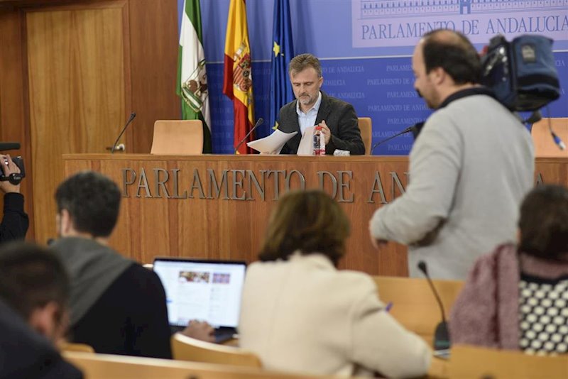 ep el portavoz parlamentario del psoe-a jose fiscal este miercoles en rueda de prensa