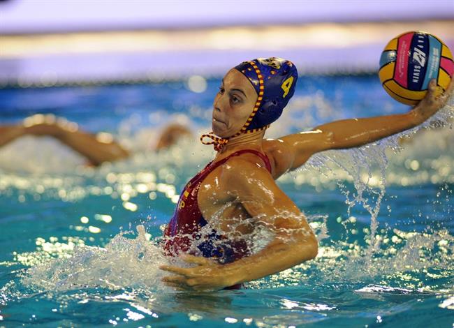 España arrolla a la vigente campeona como debut del Europeo de Barcelona | TWITTER.COM/WP2018BCN ep espana arrollala vigente campeonadebuteuropeobarcelona