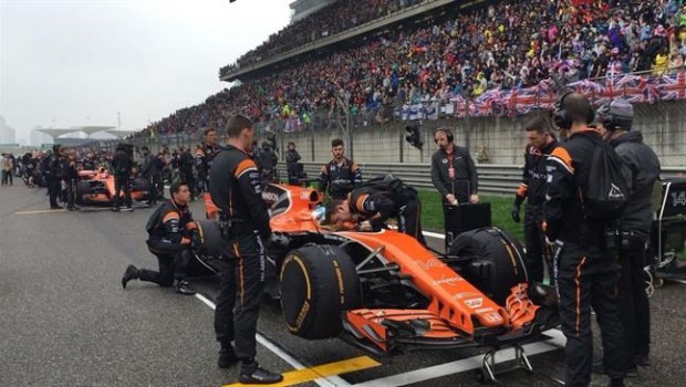 ep fernando alonso mclaren parrilla china