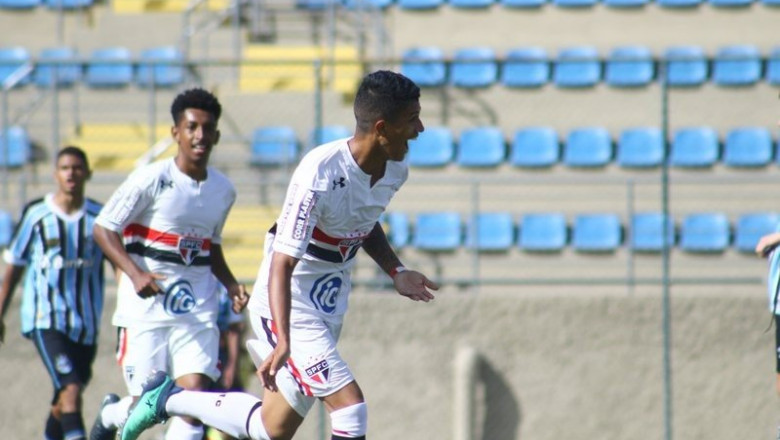 ep gustavo maia en un partido con el sao paulo ep gustavo maia en un partido con el sao paulo