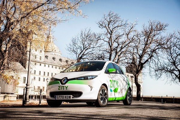 ep imagen de recurso de uno de los coches electricos de alquiler de la firma zity ep imagen de recurso de uno de los coches electricos de alquiler de la firma zity