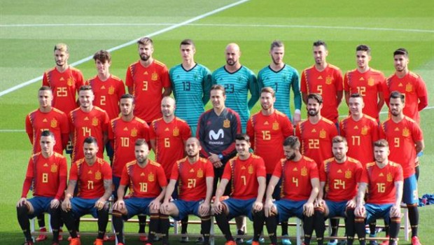 ep la seleccion posasu nueva camisetamundial