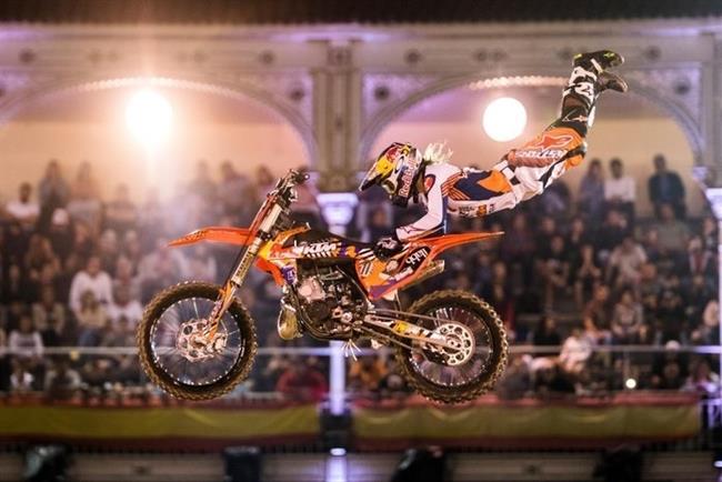 ep levi sherwood red bull x-fighters madrid
