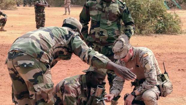 ep militares espanolesa miembrosejercitomali