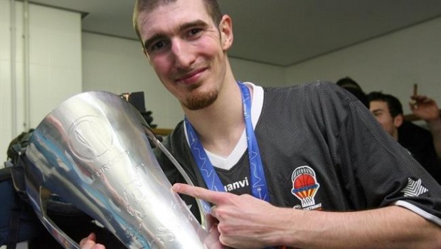 ep nandocolotrofeocampeonla eurocup 2010valencia basket