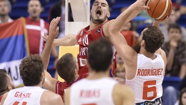 ep nikola kalinicsergio rodriguezespana-serbia2015