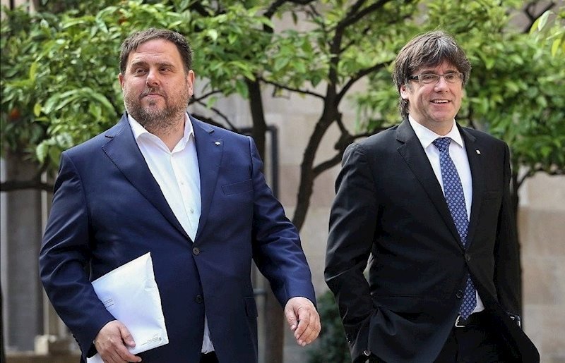 El Tribunal de Cuentas cita a Puigdemont, Junqueras y Mas por el Diplocat