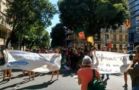 ep protestaarranla comisarialos mossosles cortsbarcelona