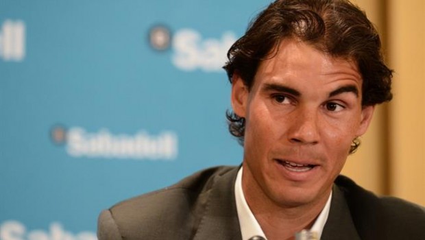 ep rafael nadal firma acuerdobanco sabadell