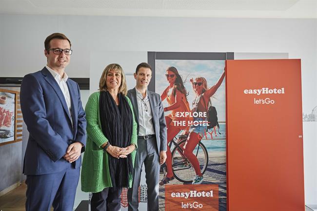 Rodríguez (EasyHotel España), Marín (L'Hospitalet) y Vieilledent (EasyHotel) | EASYHOTEL ep rodriguez easyhotel espana marin lhospitalet y vieilledent easyhotel