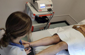 ep una fisioterapeuta emplea la tecnologia indiba