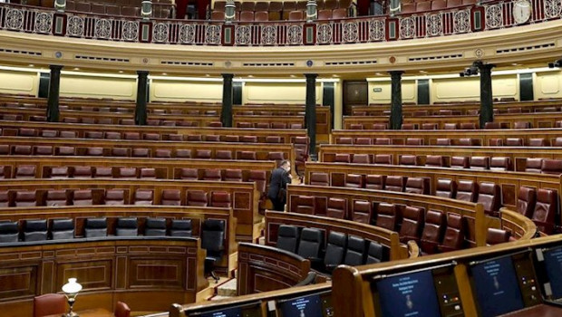 ep vista del hemiciclo tras el pleno del congreso