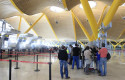 ep aeropuerto de barajas turismo turistas viajeros viajes avion aena salidas llegadas retrasos