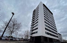 ep archivo   edificio de viviendas en madrid a 27 de enero de 2020