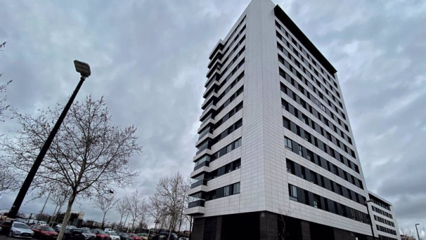 ep archivo   edificio de viviendas en madrid a 27 de enero de 2020