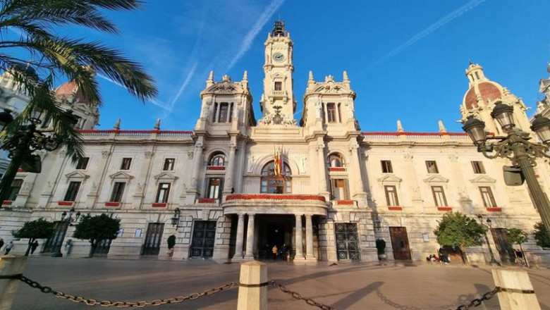 ep archivo   fachada del ayuntamiento de valncia