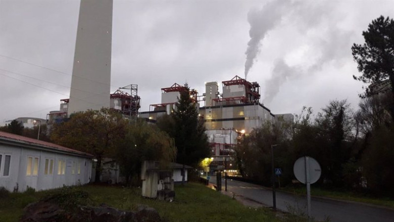 Central térmica de Endesa a primera hora de la mañana de este lunes | EUROPA PRESS ep central termica de endesa a primera hora de la manana de este lunes