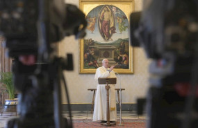 ep el papa en el palacio apostolico