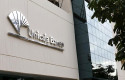 ep el presidente y el consejero delegado de unicaja invierten 50000 euros cada uno en acciones del