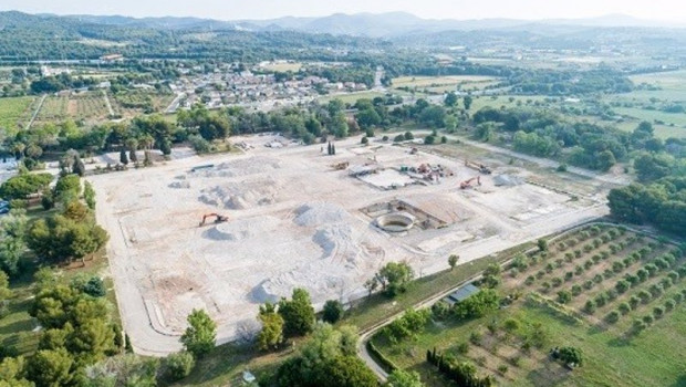 ep endesa inicia el derribo del circuito de refrigeracion de la central termica de foix