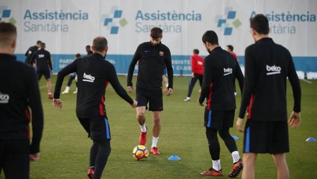 ep gerard pique entrenamiento barcelona