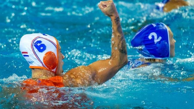 ep holandaquedaorowaterpolo femeninobarcelona