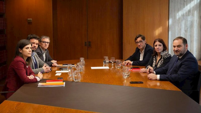 ep i-d siguiendo las manecillas del reloj la portavoz y secretaria general adjunta de erc marta