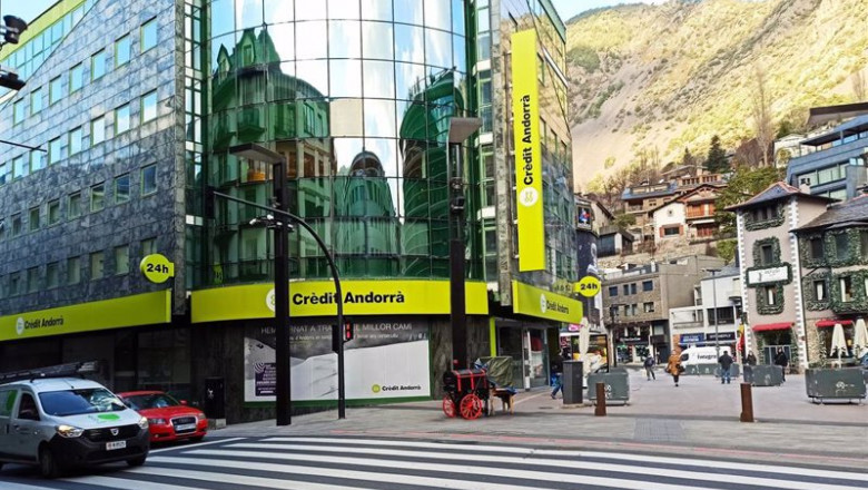ep la sede central de crdit andorr en el centro de andorra la vella ep la sede central de crdit andorr en el centro de andorra la vella