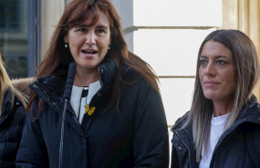 ep las diputadas de jxcat en el congreso laura borras i y miriam nogueras d en las inmediaciones de